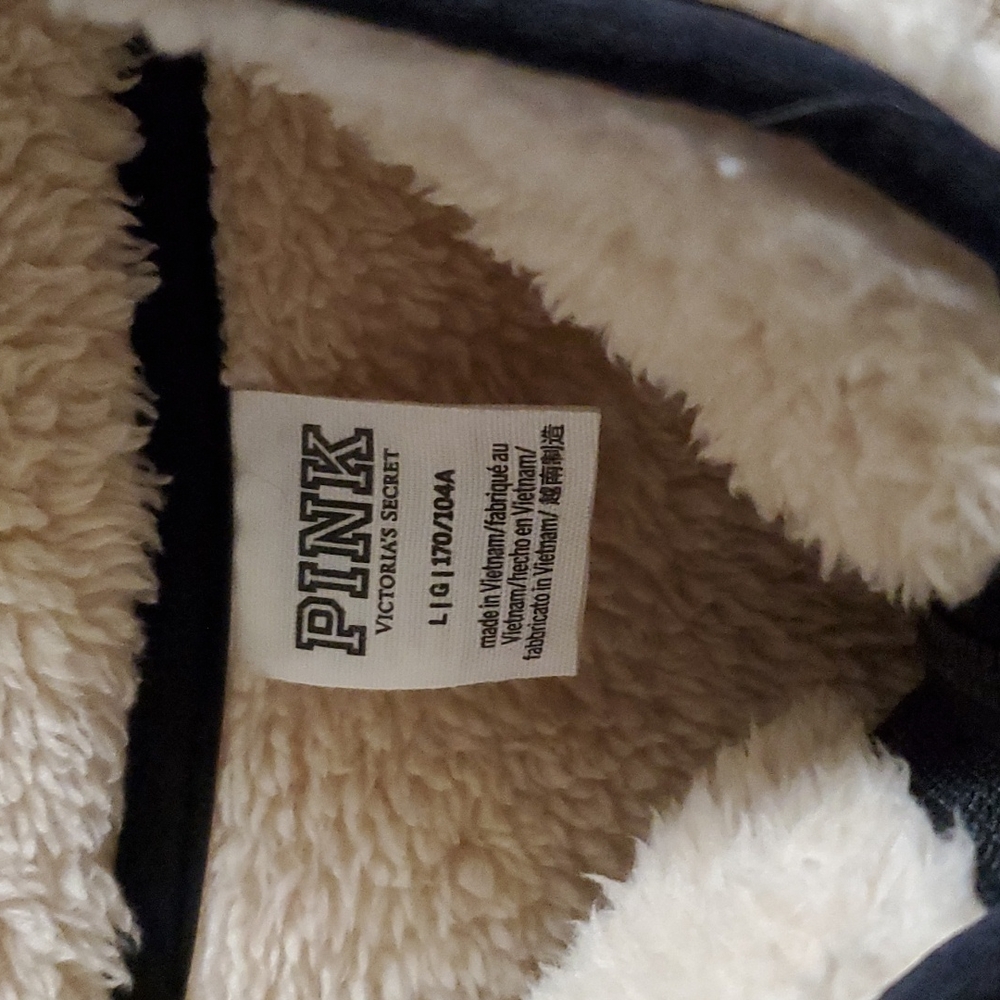 PINK. 3/4 zip pullover/sherpa material